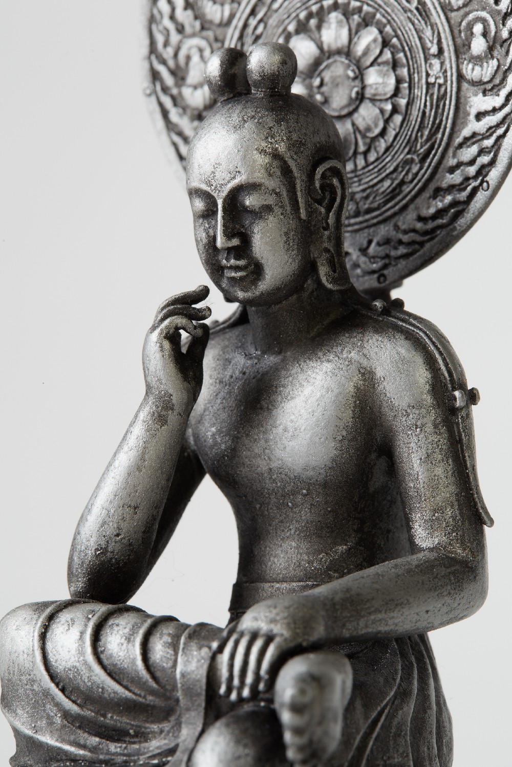 TanaCOCORO[掌] ブロンズ製 菩薩半跏像 | 仏像フィギュアのイスム 